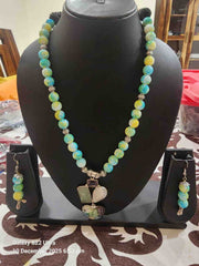 Necklace with multicoloured Stone Pendant & Earrings